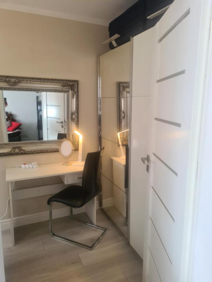 Apartament Przy Starym Miescie شتشيتسين المظهر الخارجي الصورة